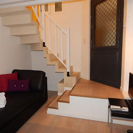 - Seine Apartment Paris